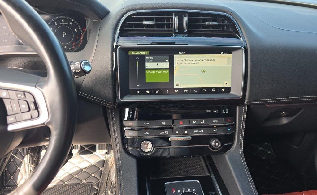 2019 Jaguar F-PACE S AWD - 23092613 - 9