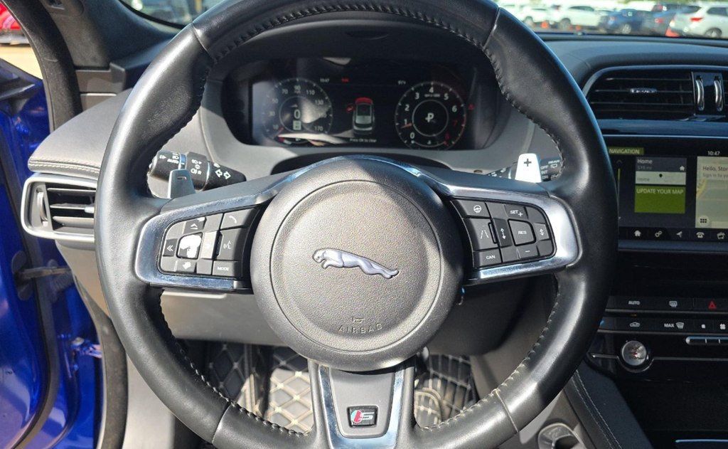 2019 Jaguar F-PACE S AWD - 23092613 - 8