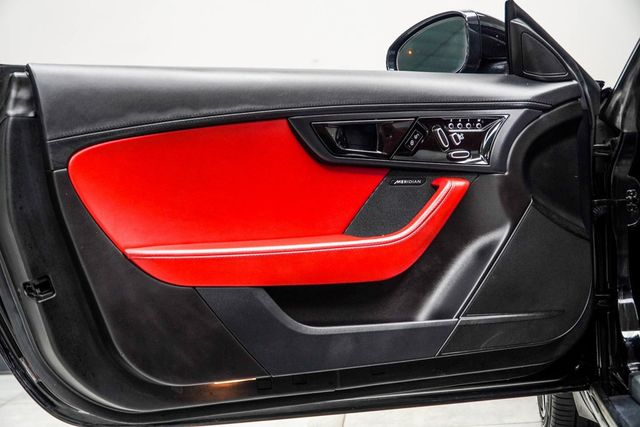 2019 Jaguar F-TYPE Convertible Automatic P300 - 22976300 - 33