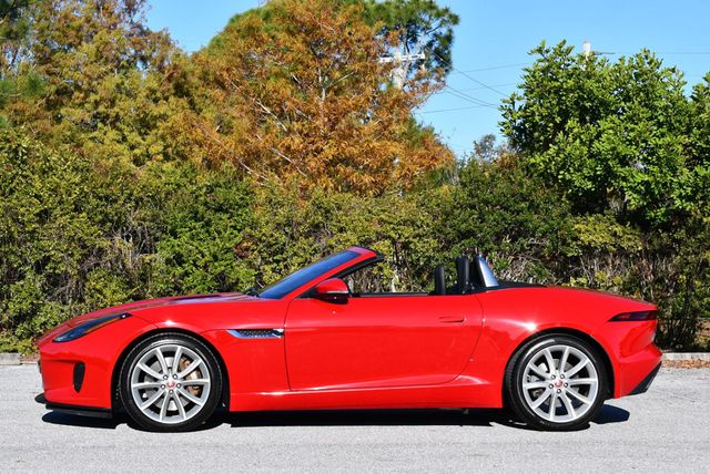 2019 Jaguar F-TYPE Convertible Automatic P300 W/Climate Package 1 - 22958878 - 24