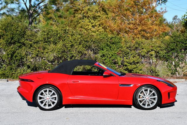 2019 Jaguar F-TYPE Convertible Automatic P300 W/Climate Package 1 - 22958878 - 38
