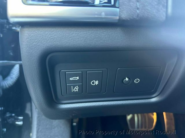 2019 Jaguar F-TYPE Coupe Automatic SVR AWD - 22951856 - 19