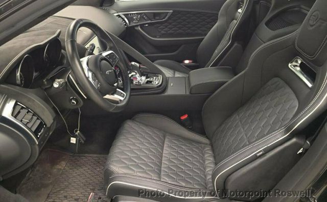 2019 Jaguar F-TYPE Coupe Automatic SVR AWD - 22951856 - 4