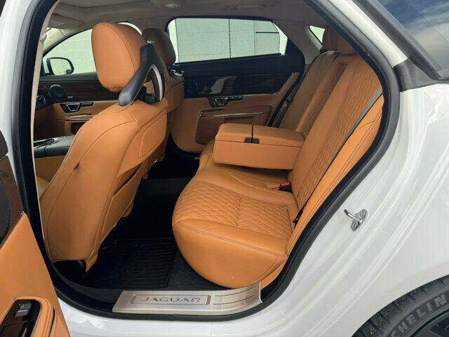 2019 Jaguar XJ LocalTrade/MSRP$91660/Heated&CooledMassagingSeats/NAV - 22753160 - 11