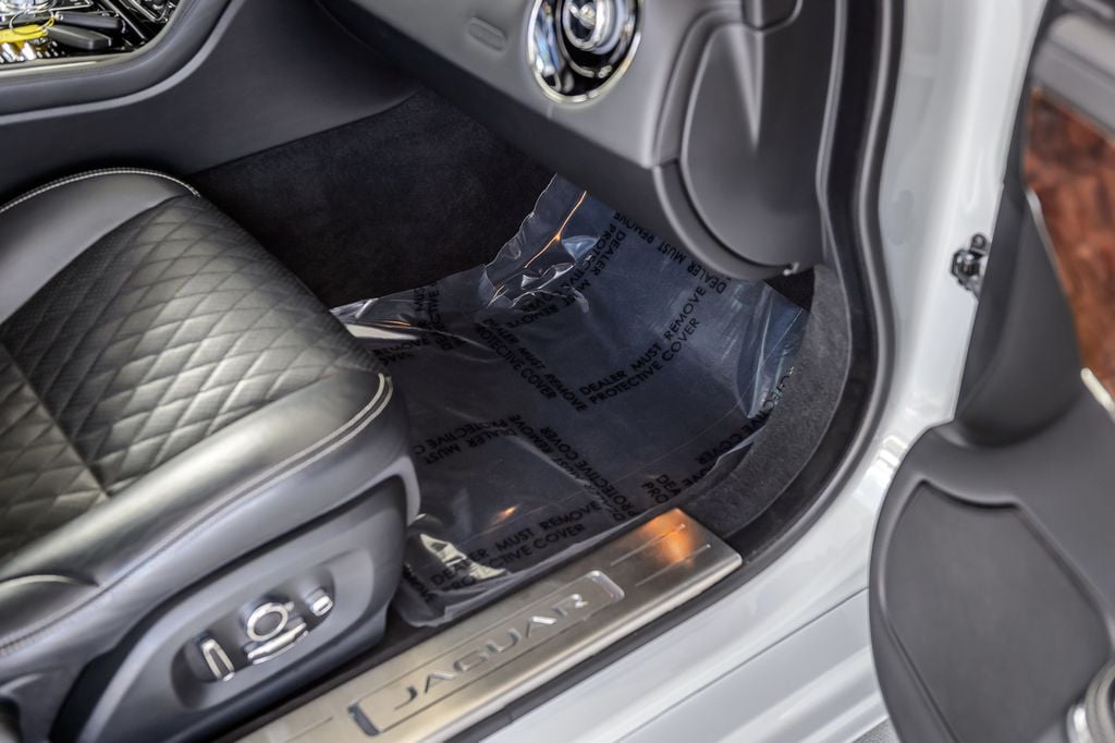 2019 Jaguar XJ XJL PORTFOLIO - NAV - PANO ROOF - BLUETOOTH - GORGEOUS - 23078983 - 43