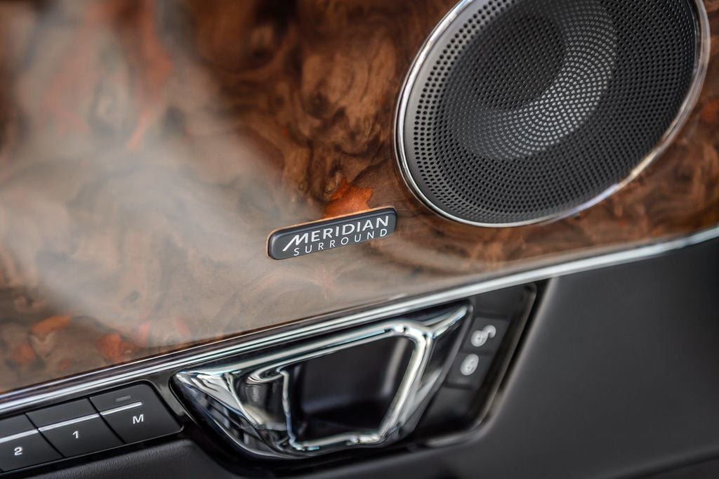 2019 Jaguar XJ XJL PORTFOLIO - NAV - PANO ROOF - BLUETOOTH - GORGEOUS - 23078983 - 46
