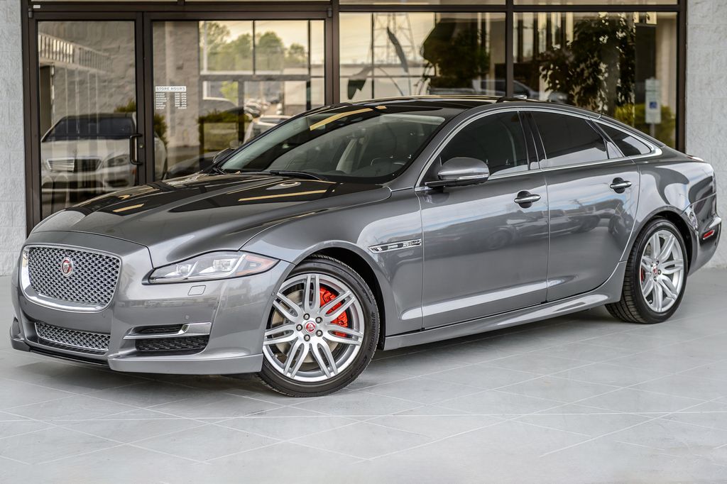 2019 Jaguar XJ XJ-R SPORT - NAV - PANO ROOF - BACKUP CAM - BLUETOOTH - GORGEOUS - 23007545 - 1