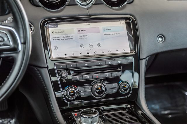 2019 Jaguar XJ XJ-R SPORT - NAV - PANO ROOF - BACKUP CAM - BLUETOOTH - GORGEOUS - 23007545 - 28