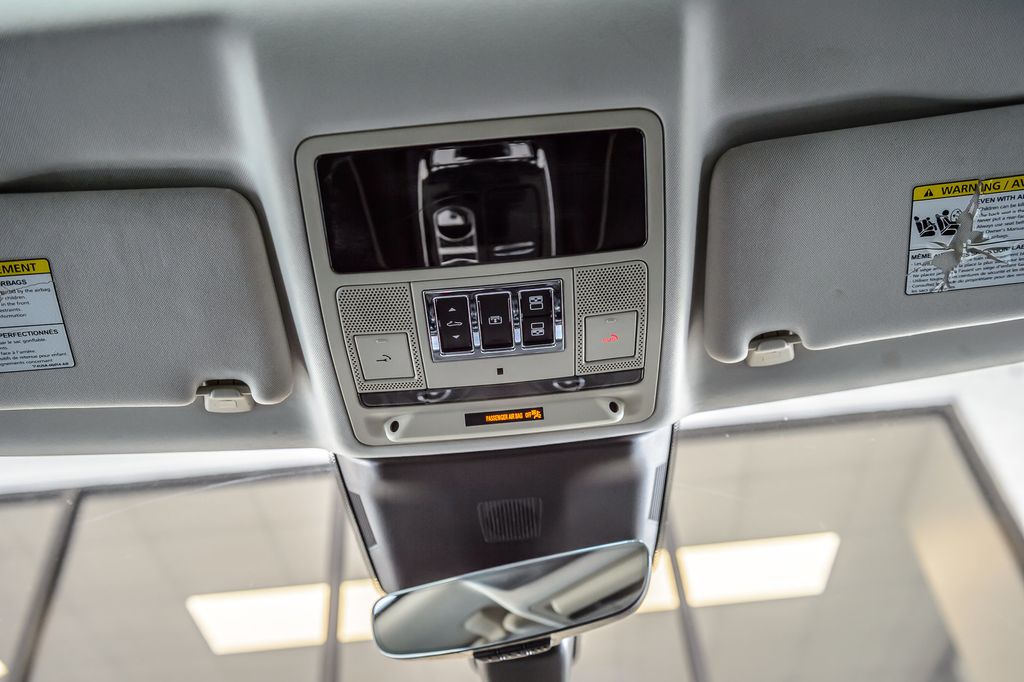 2019 Jaguar XJ XJ-R SPORT - NAV - PANO ROOF - BACKUP CAM - BLUETOOTH - GORGEOUS - 23007545 - 34