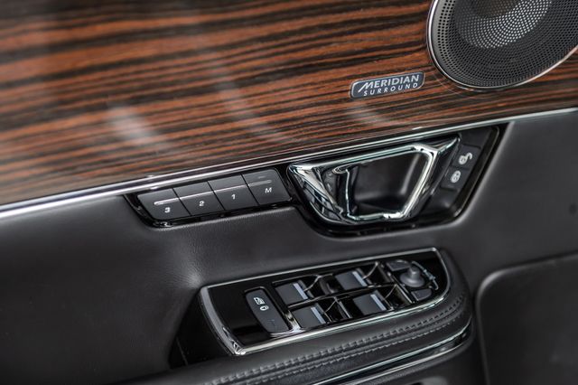 2019 Jaguar XJ XJ-R SPORT - NAV - PANO ROOF - BACKUP CAM - BLUETOOTH - GORGEOUS - 23007545 - 49