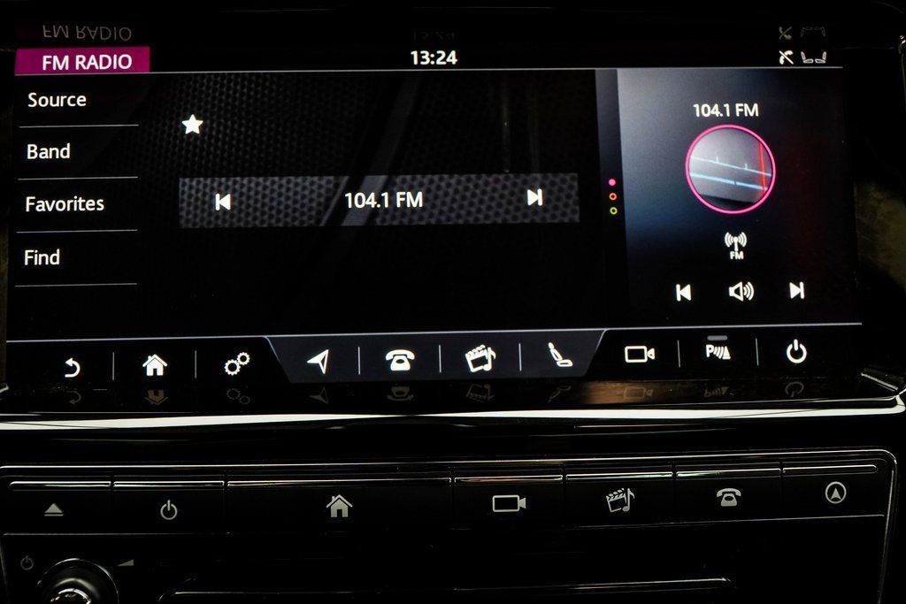 2019 Jaguar XJ R-Sport photo 32