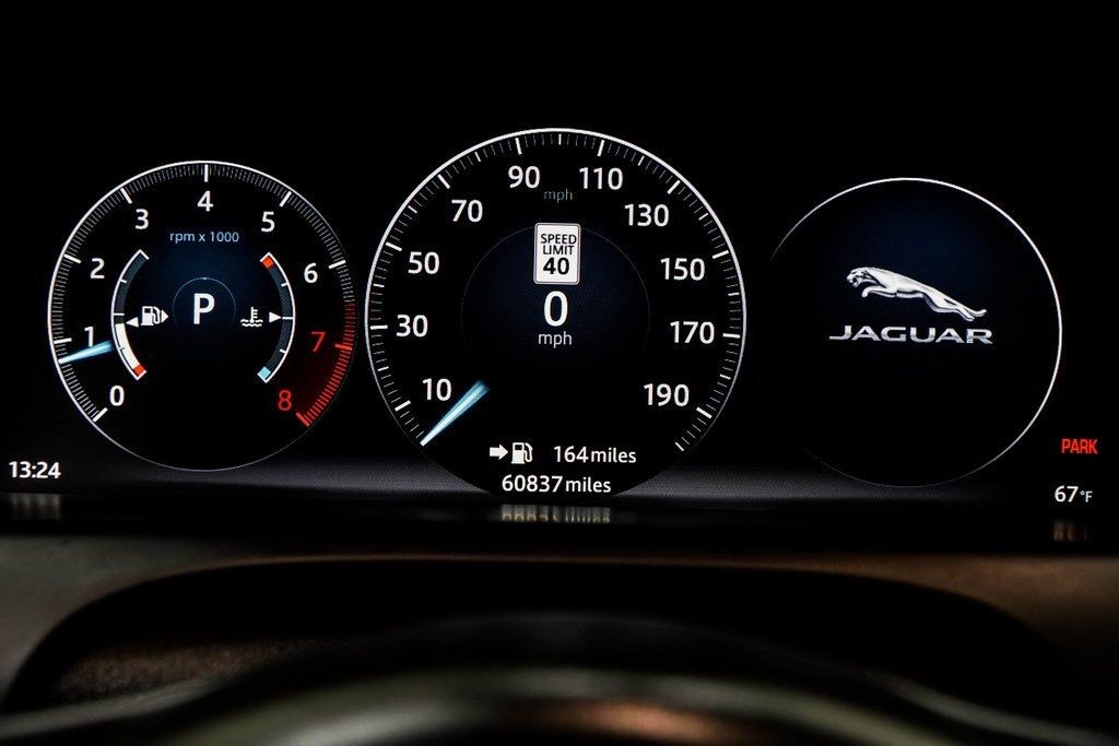 2019 Jaguar XJ R-Sport photo 33