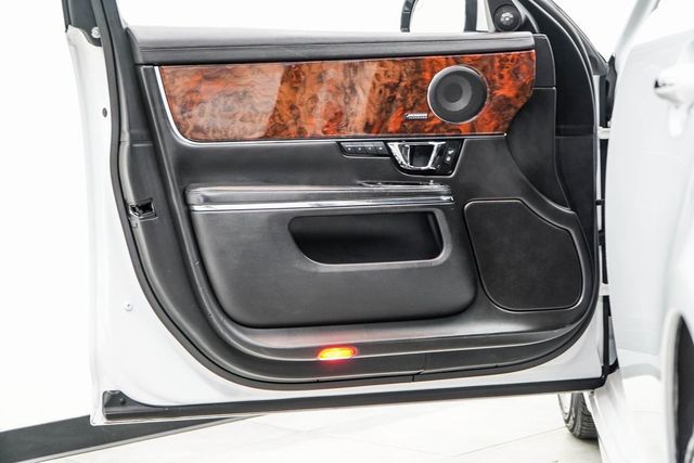 2019 Jaguar XJ XJ R-Sport RWD - 22925324 - 44