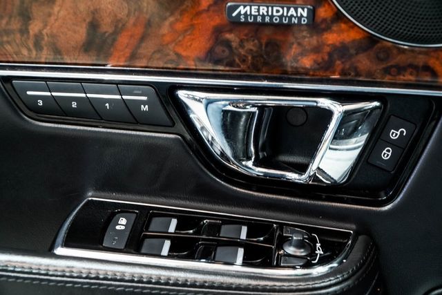 2019 Jaguar XJ XJ R-Sport RWD - 22925324 - 46