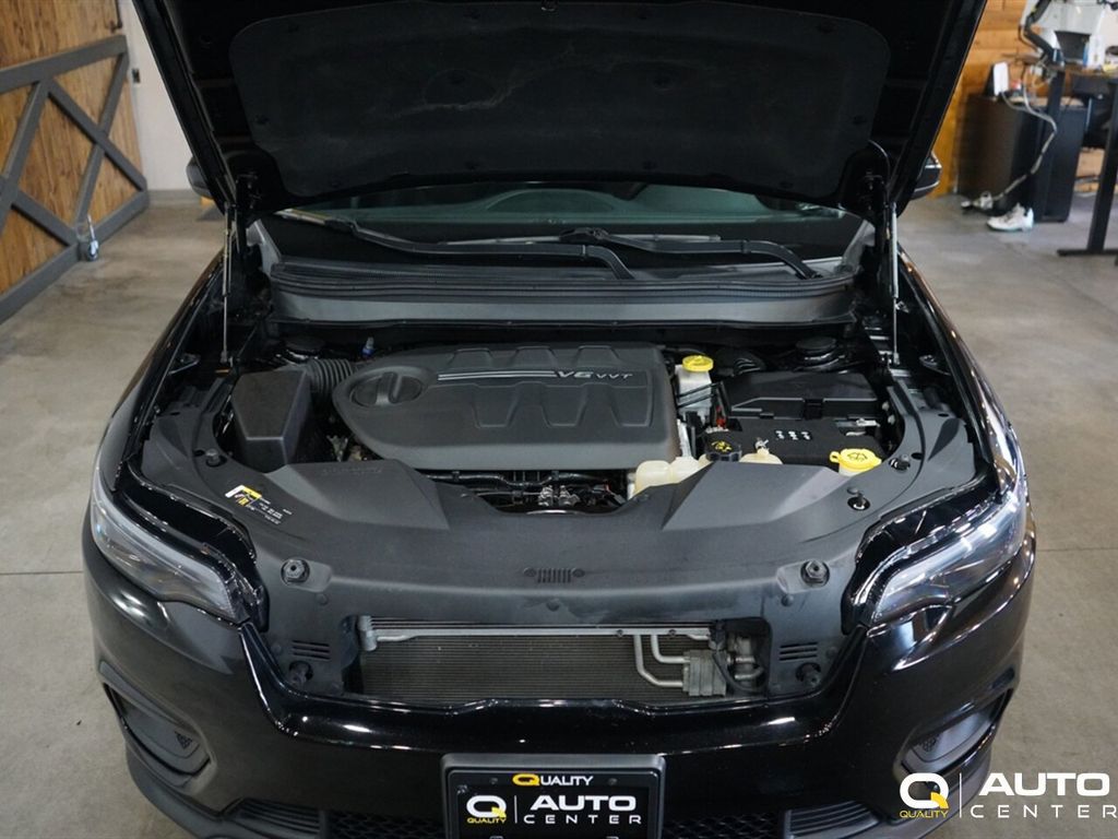 2019 Jeep Cherokee  - 22983182 - 9