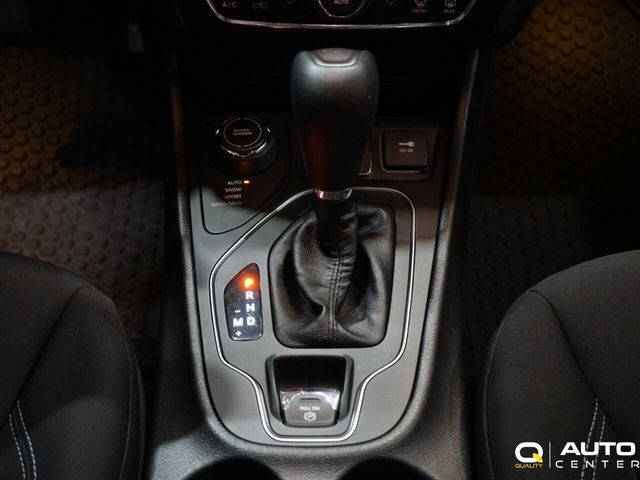 2019 Jeep Cherokee  - 22983182 - 22