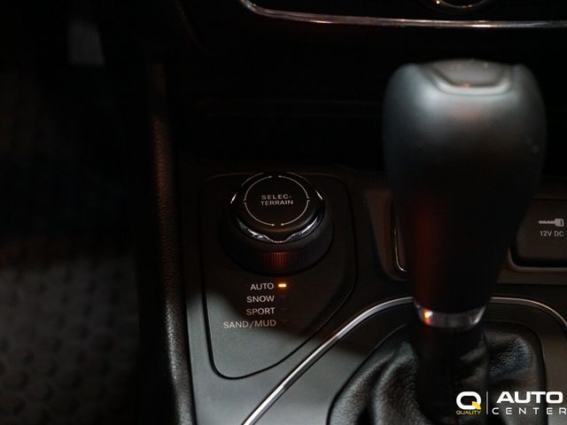 2019 Jeep Cherokee  - 22983182 - 23