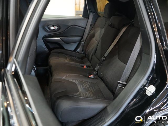 2019 Jeep Cherokee  - 22983182 - 29