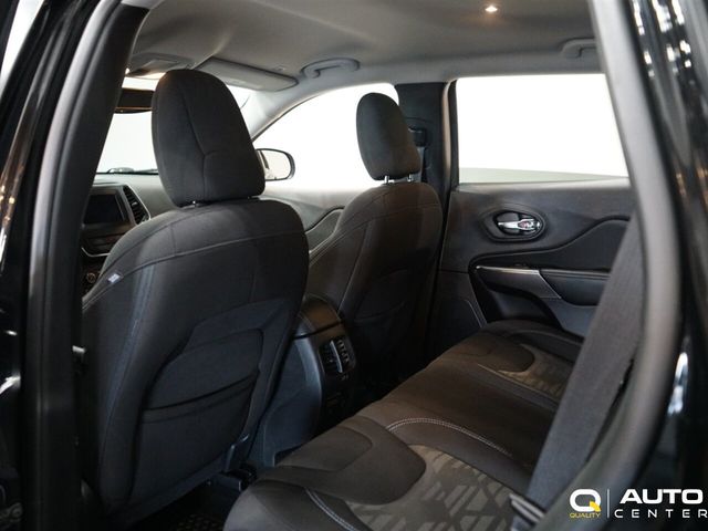 2019 Jeep Cherokee  - 22983182 - 31