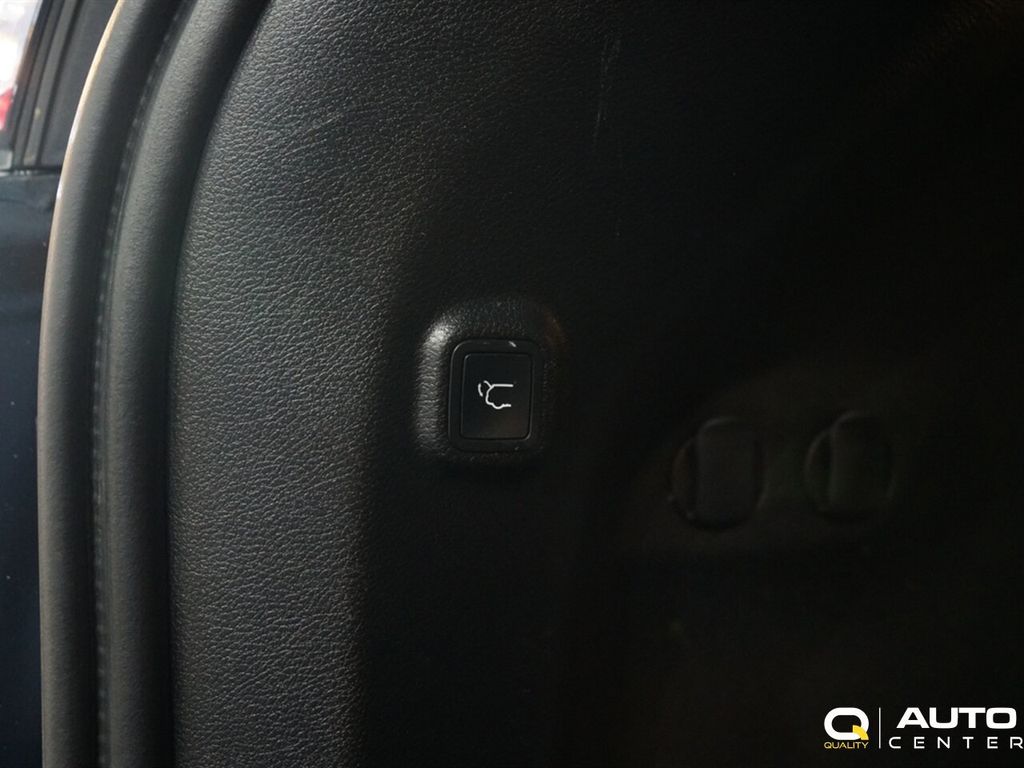 2019 Jeep Cherokee  - 22983182 - 34