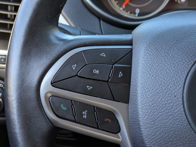 2019 Jeep Cherokee  - 22974347 - 24