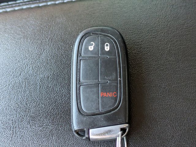 2019 Jeep Cherokee  - 22974347 - 28