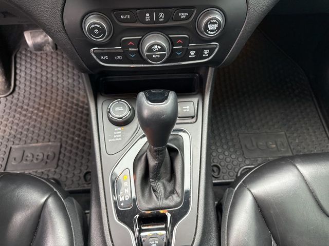 2019 Jeep Cherokee Altitude 4x4 - 22988753 - 16