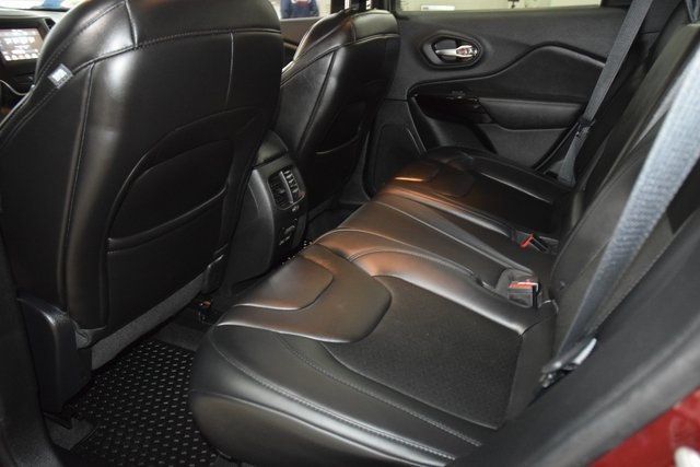 2019 Jeep Cherokee Altitude 4x4 - 22973175 - 38