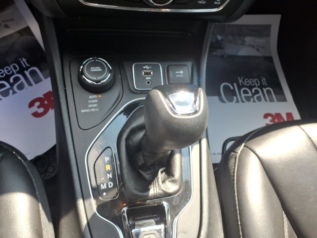 2019 Jeep Cherokee Altitude 4x4 - 23001665 - 12