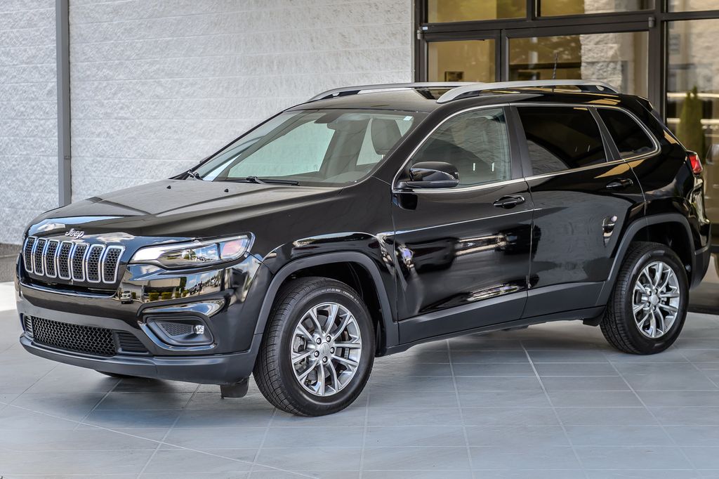 2019 Jeep Cherokee CHEROKEE LATITUDE PLUS BLACK ON BLACK SUPER CLEAN MUST SEE - 23020864 - 5