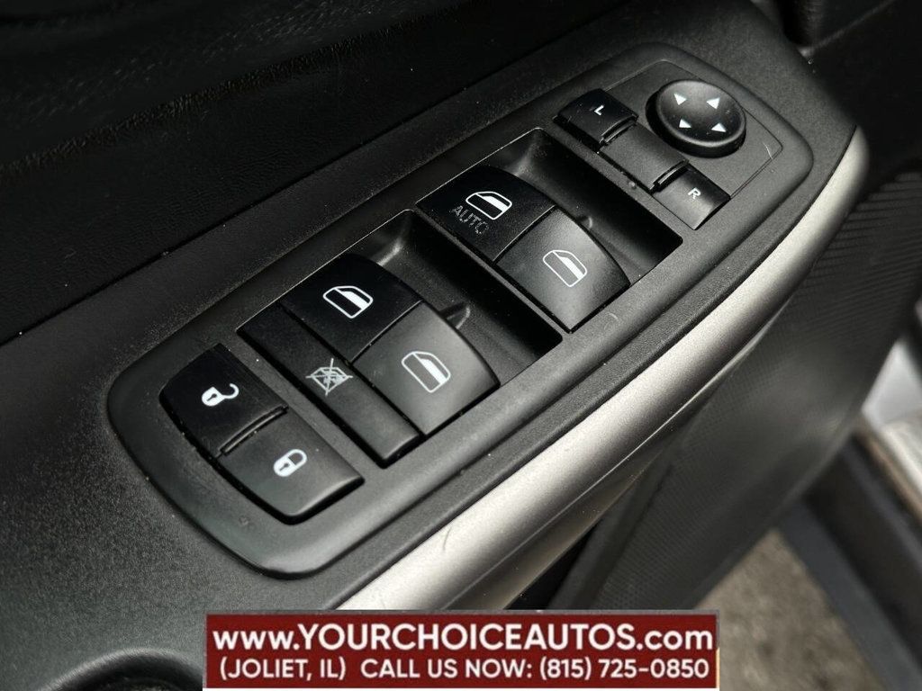2019 Jeep Cherokee Latitude 4x4 - 22859438 - 13