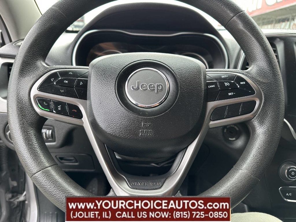 2019 Jeep Cherokee Latitude 4x4 - 22859438 - 26