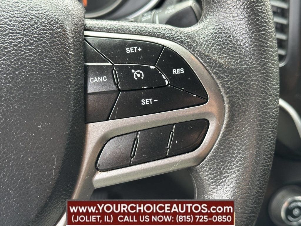 2019 Jeep Cherokee Latitude 4x4 - 22859438 - 27