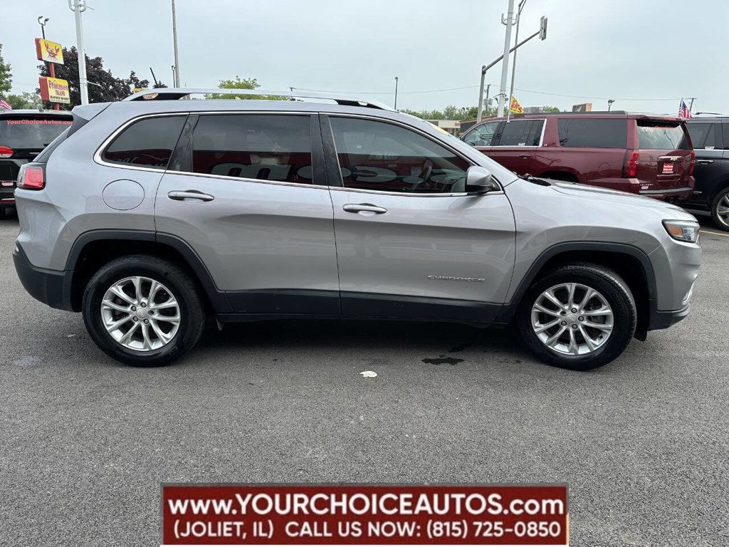 2019 Jeep Cherokee Latitude 4x4 - 22859438 - 8