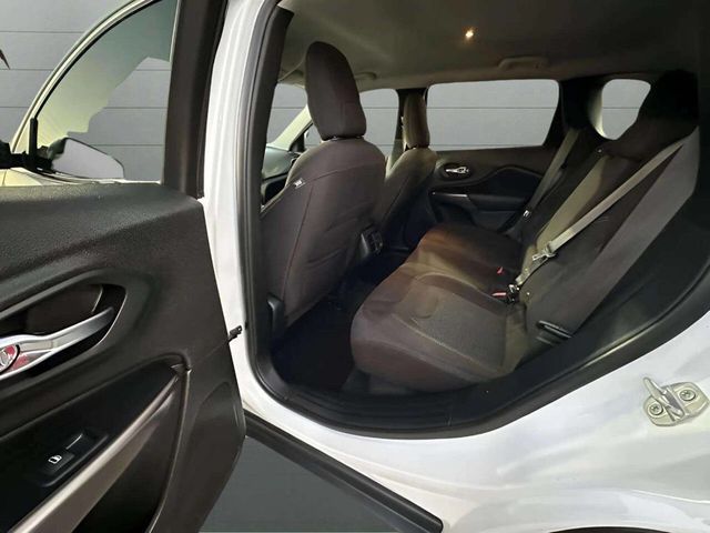 2019 Jeep Cherokee Latitude 4x4 - 22936478 - 10