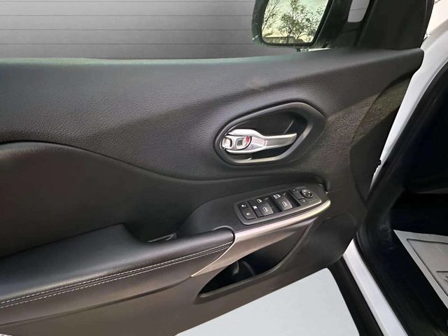 2019 Jeep Cherokee Latitude 4x4 - 22936478 - 21