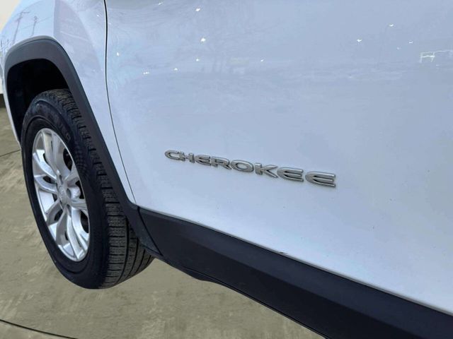 2019 Jeep Cherokee Latitude 4x4 - 22958714 - 28