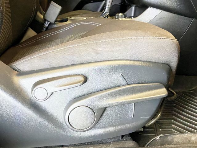 2019 Jeep Cherokee Latitude 4x4 - 22982347 - 38