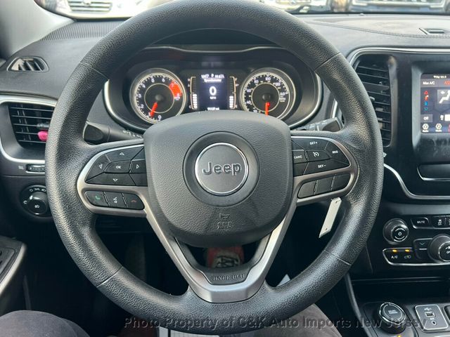 2019 Jeep Cherokee Latitude 4x4,3.2L V6 ,APPEARANCE GROUP - 22966737 - 21