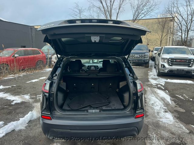 2019 Jeep Cherokee Latitude 4x4,3.2L V6 ,APPEARANCE GROUP - 22966737 - 37