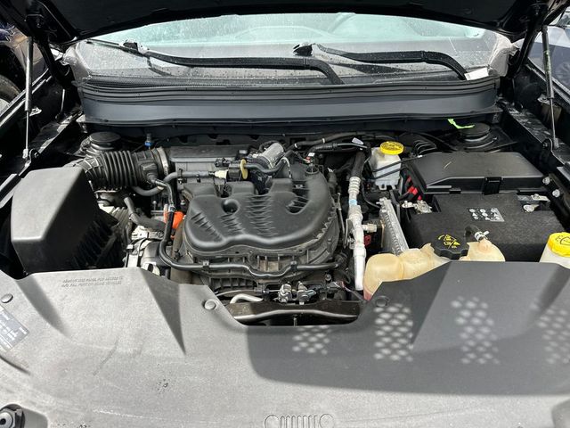 2019 Jeep Cherokee Latitude FWD - 23023349 - 20