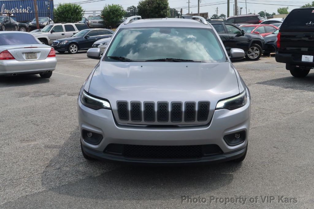 2019 Jeep Cherokee Latitude FWD - 21983138 - 1