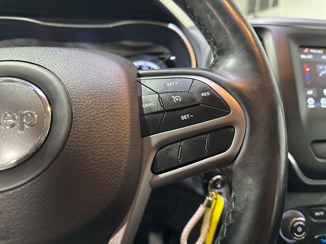 2019 Jeep Cherokee Latitude FWD - 22977550 - 10