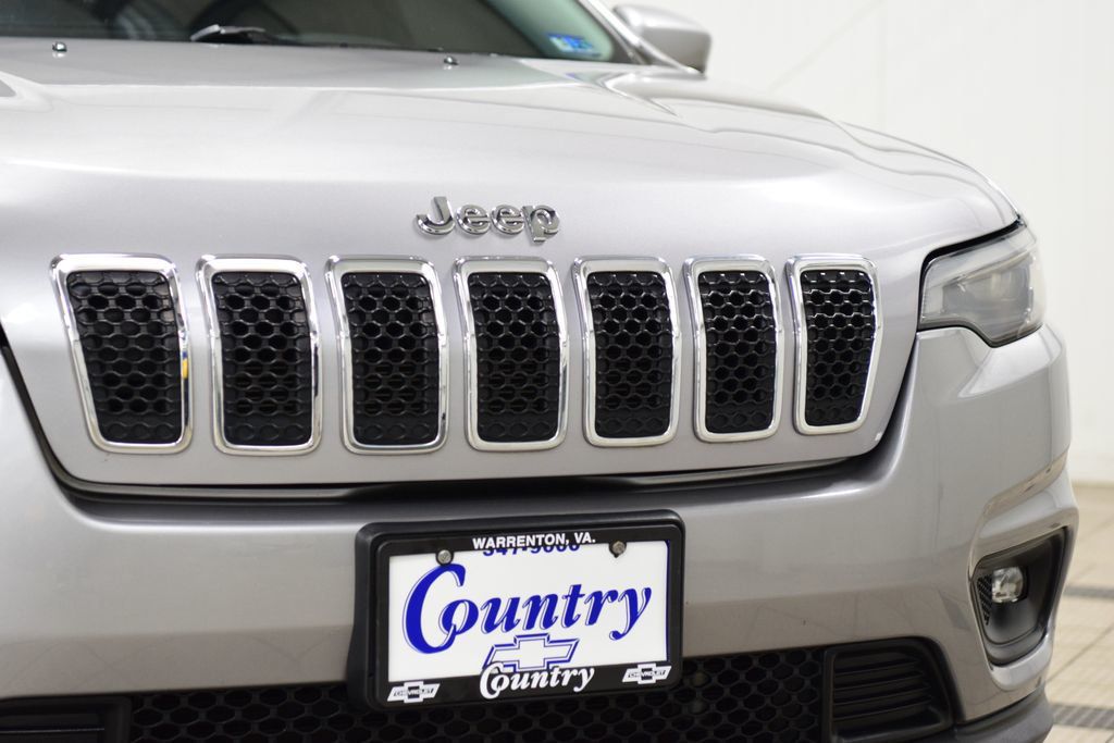2019 Jeep Cherokee Latitude FWD - 23000741 - 10
