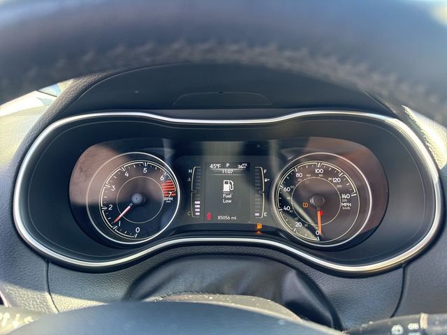 2019 Jeep Cherokee Latitude FWD - 23000741 - 21