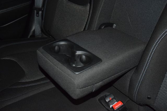 2019 Jeep Cherokee Latitude FWD - 23000741 - 37