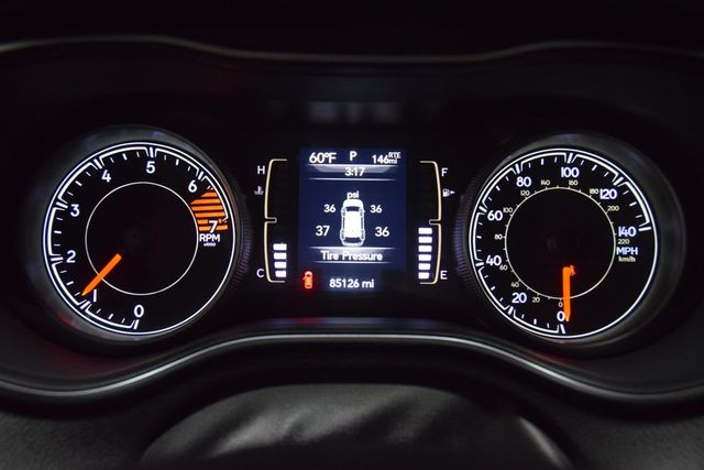 2019 Jeep Cherokee Latitude FWD - 23000741 - 44