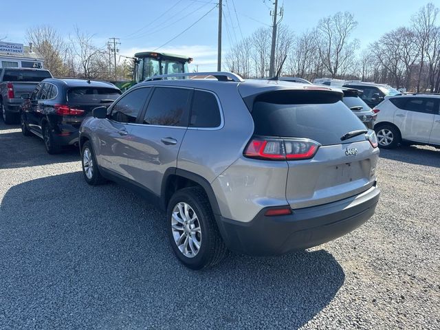 2019 Jeep Cherokee Latitude FWD - 23000741 - 4