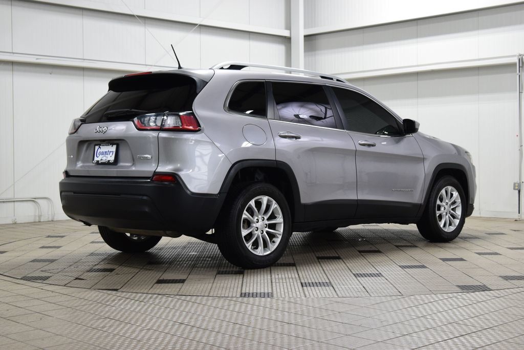 2019 Jeep Cherokee Latitude FWD - 23000741 - 7