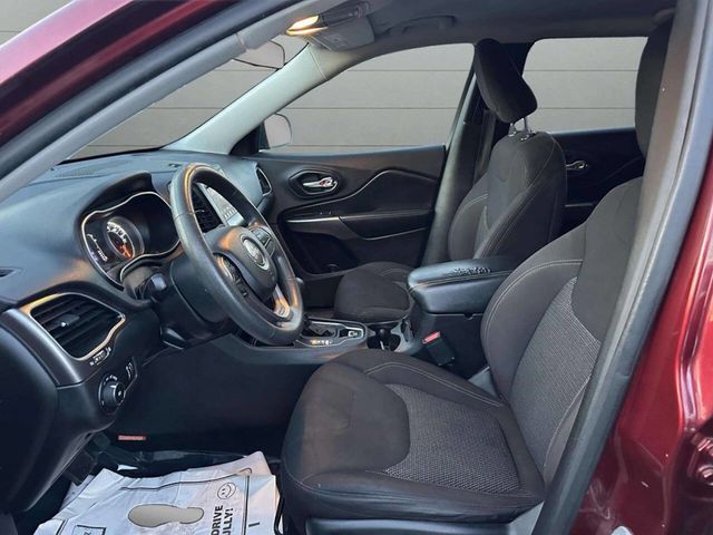 2019 Jeep Cherokee Latitude FWD - 22945844 - 14